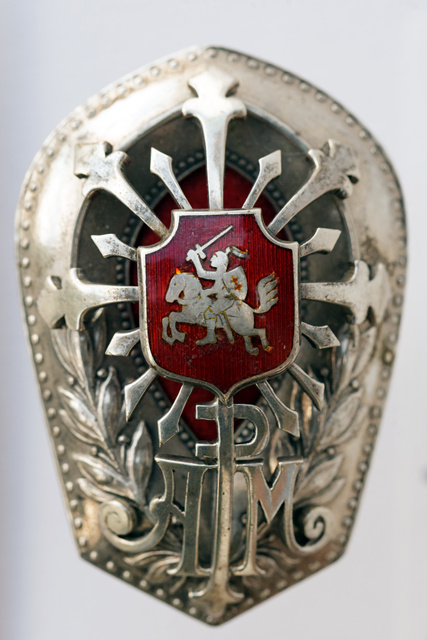 Lietuvos aukštosios policijos mokyklos ženklelis. XX a. 3 dešimtmetis. RKM-670.