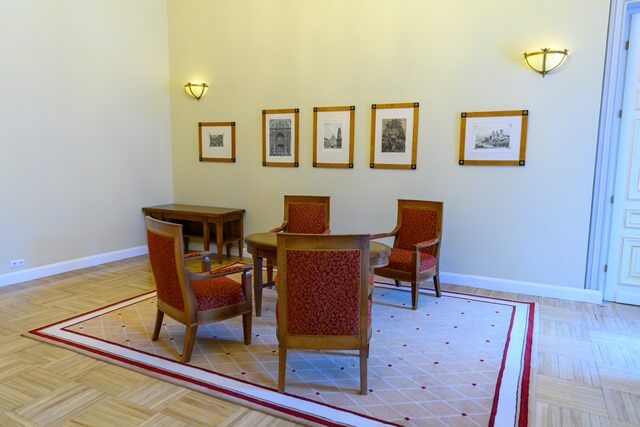 Prezidentūrą puošia darbai iš Rokiškio dvaro kolekcijos