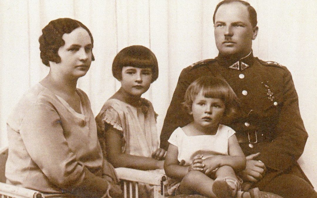 100 metų Lietuvos trispalvei Gedimino bokšte