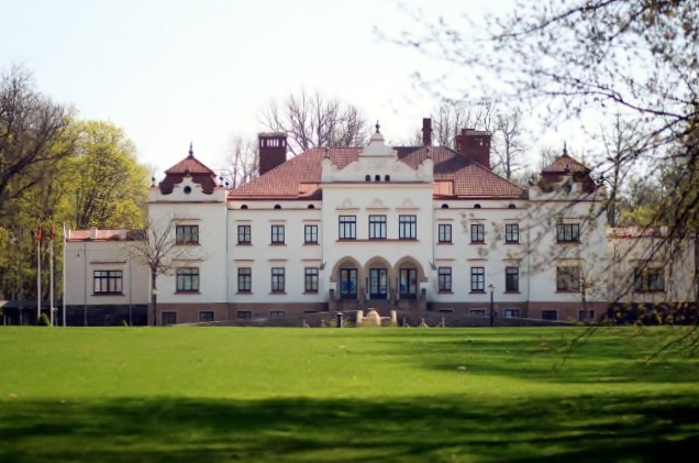 Kviečiame į mokymus