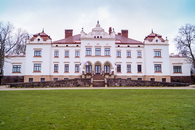 Balandžio 15-oji – Kultūros diena