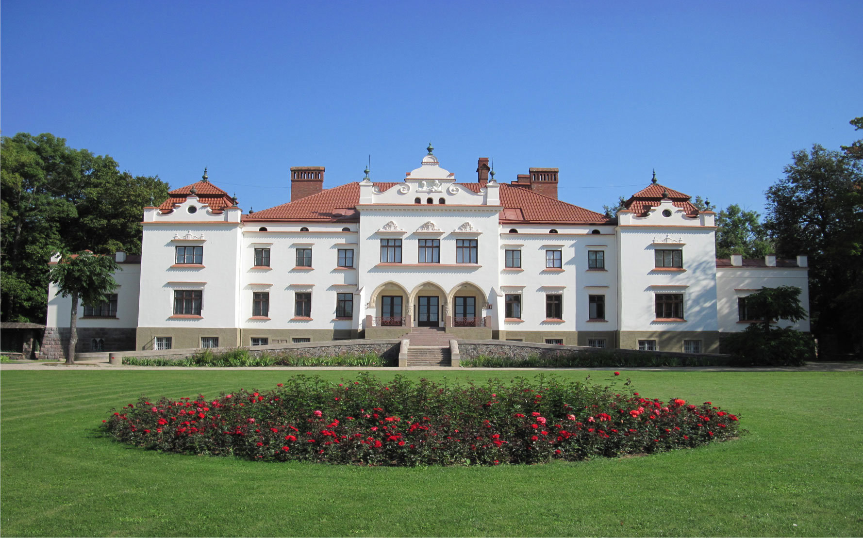 Rokiškio muziejaus fasadas